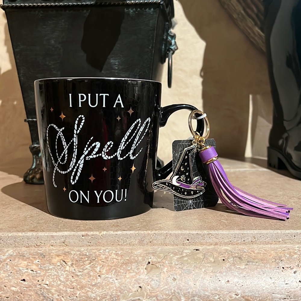 Large Halloween Mug with Witch Hat and Tassel Keychain